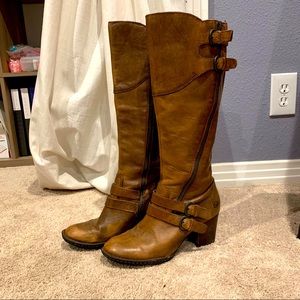 Born under-the-knee Boots